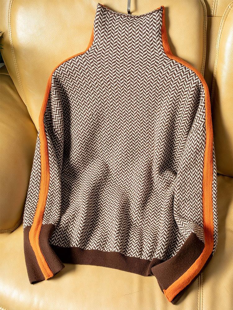 Marieke | Turtleneck Sweater with Striking Contrasting Stripes
