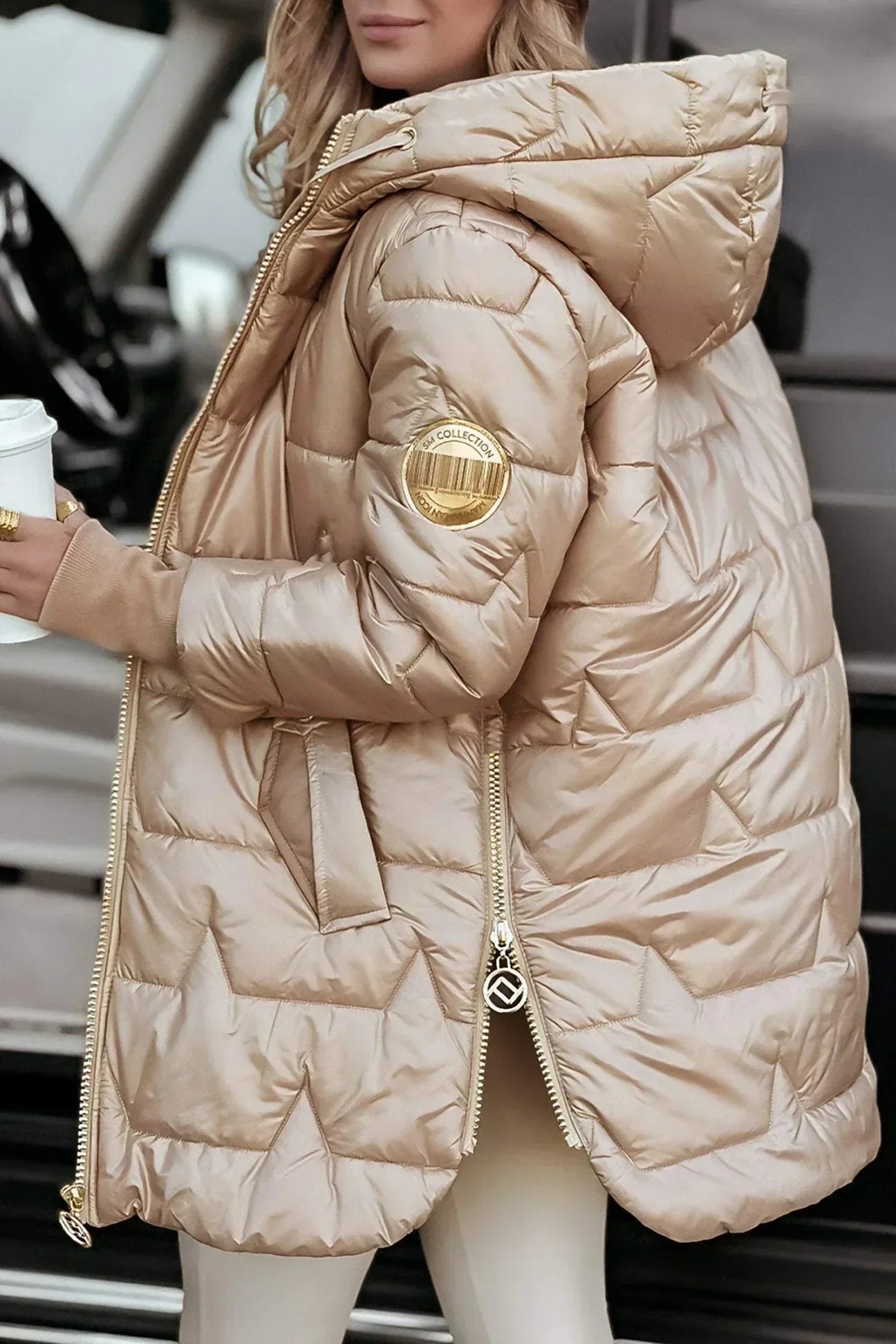 Savrani | Elegant Winter Coat with Hood and Padding